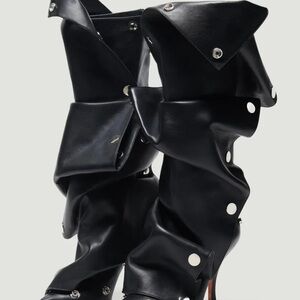 Stylish Black Leather Fold-Over Women's Boots